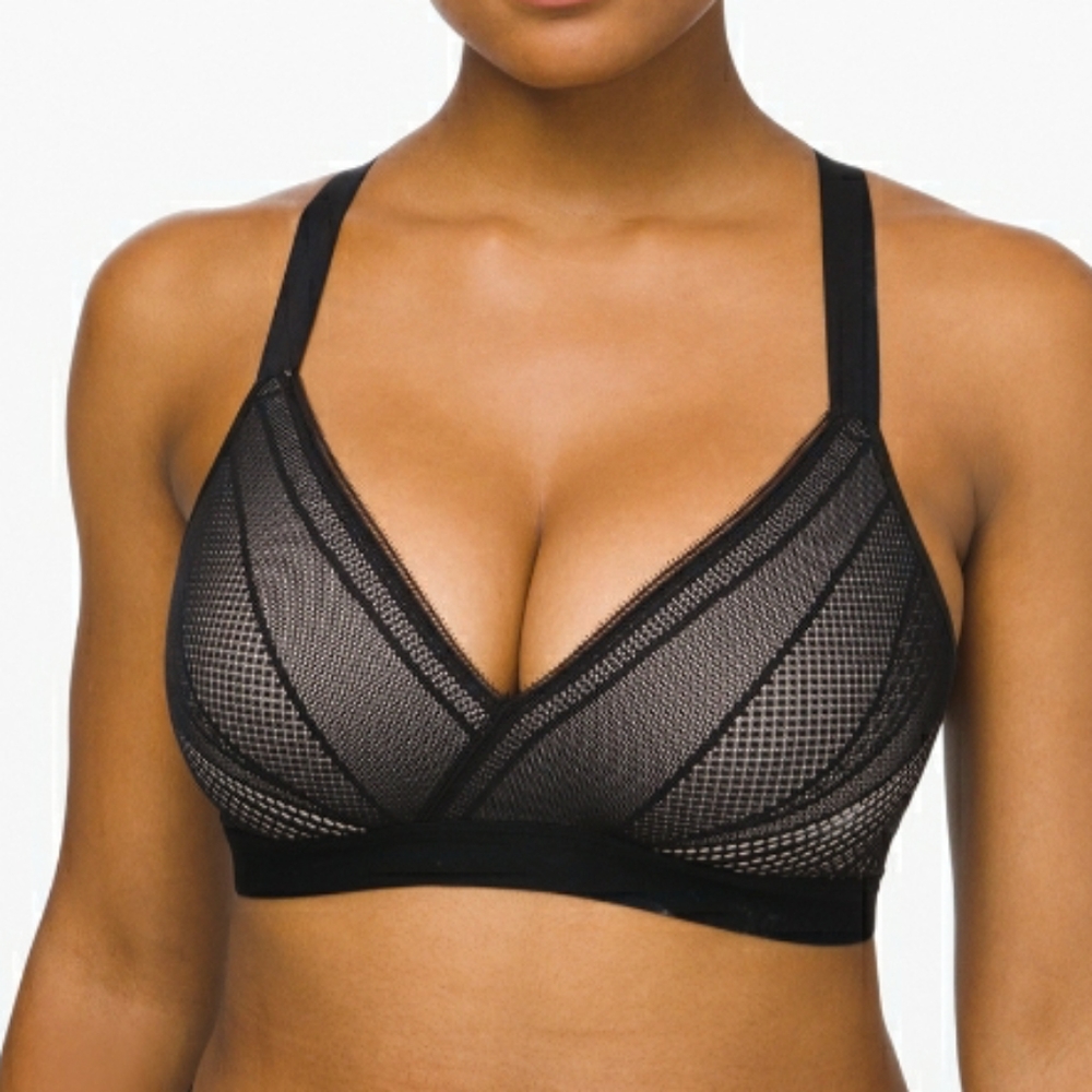 Lululemon Awake in Lace NWT